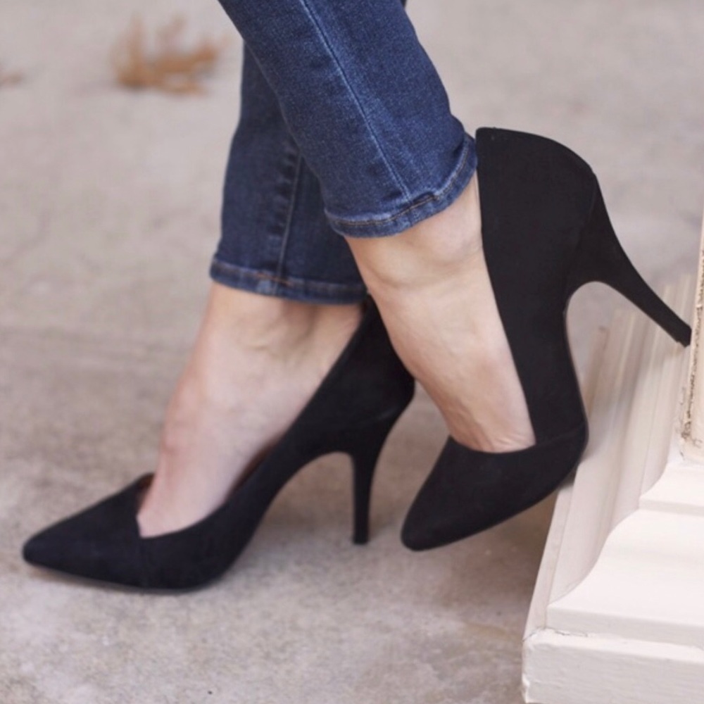 (Sold) Madewell Mira Black Suede Heels 6.5 - Picture 2 of 8